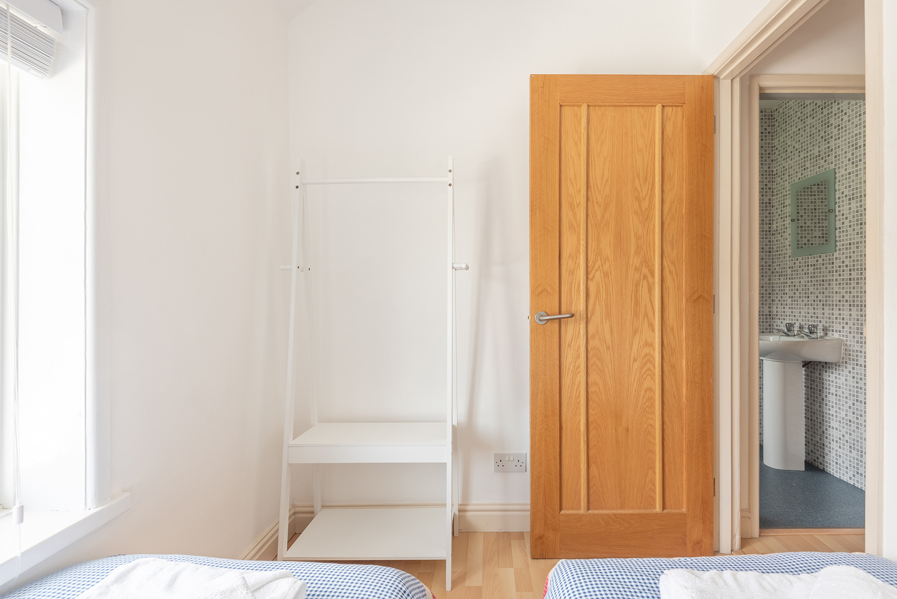 Property image 14 for THC818