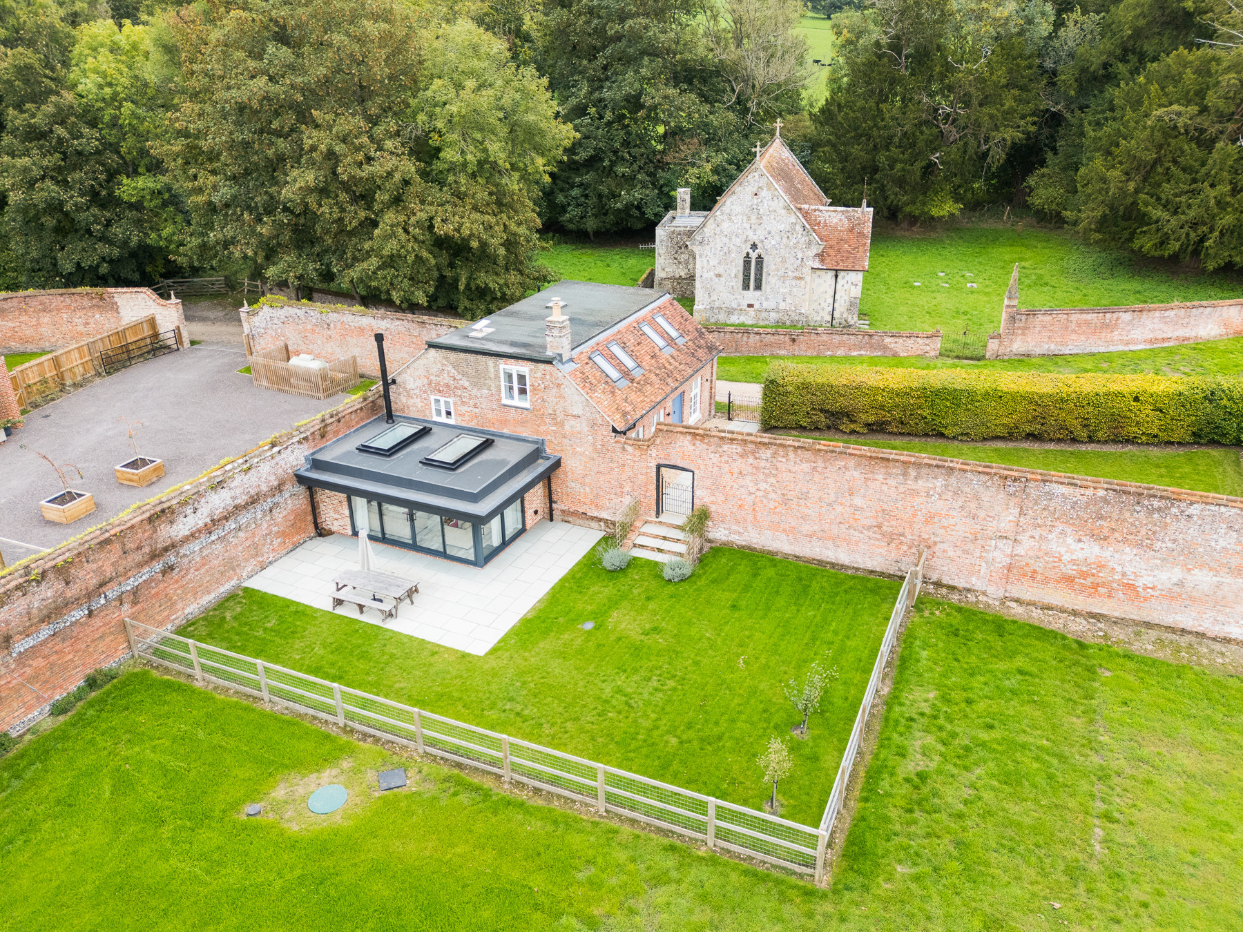 Property image 32 for THCA855