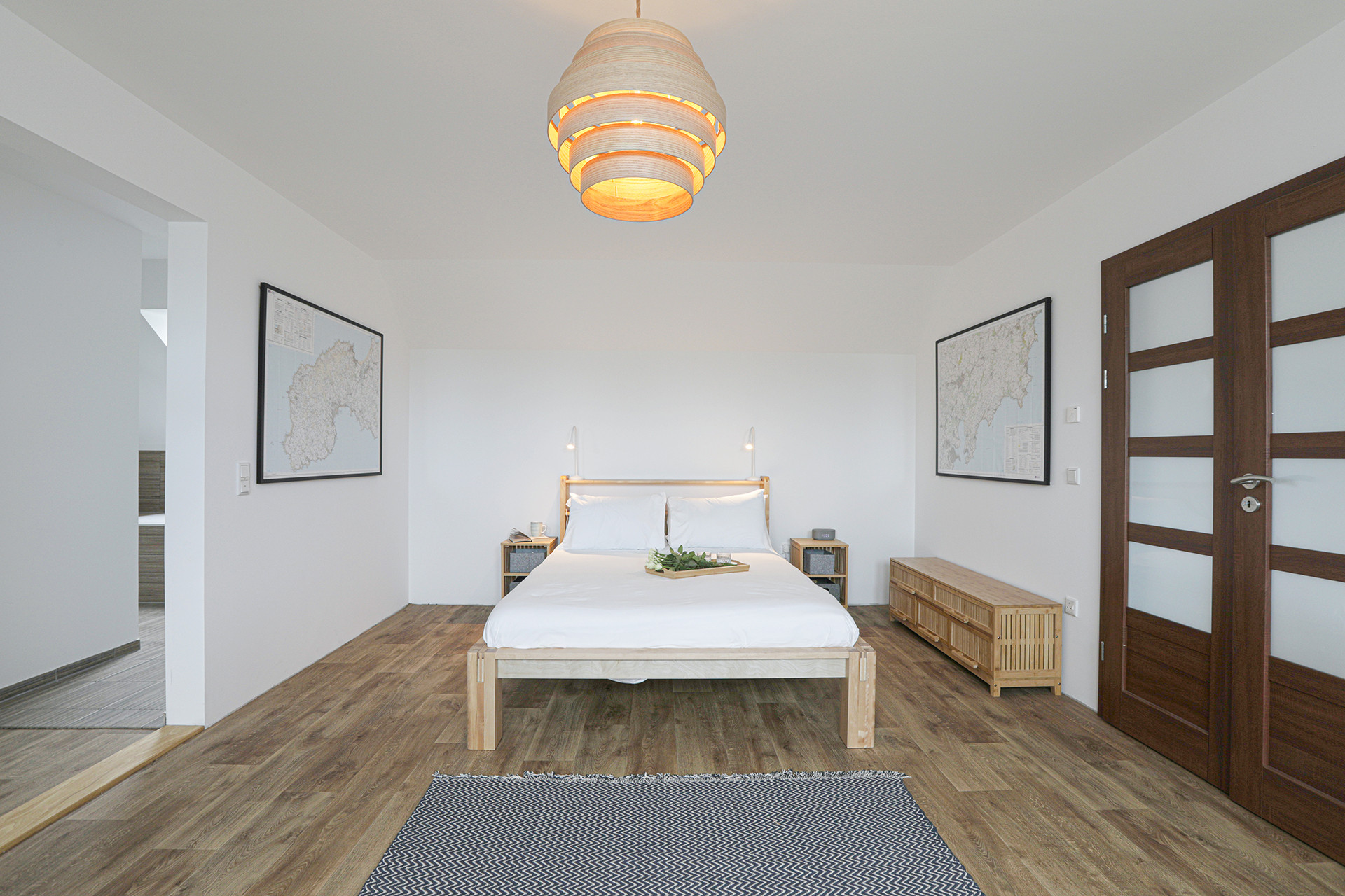 Master bedroom continued