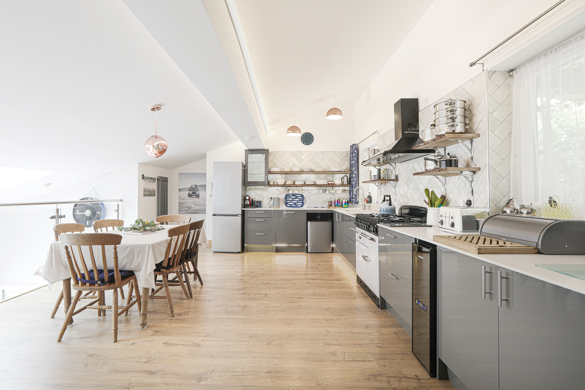 Property image 12 for THC864