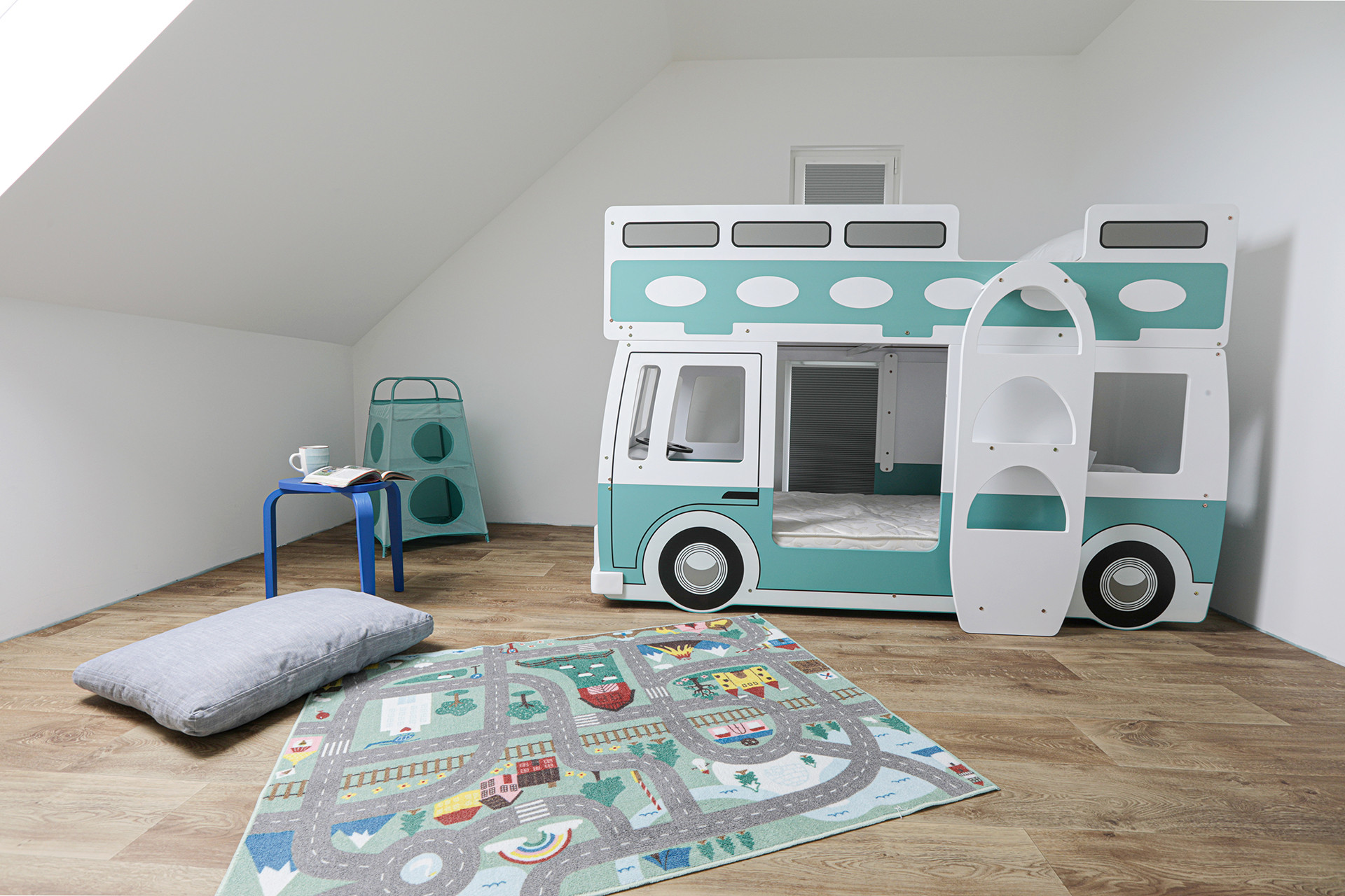 Children's bedroom