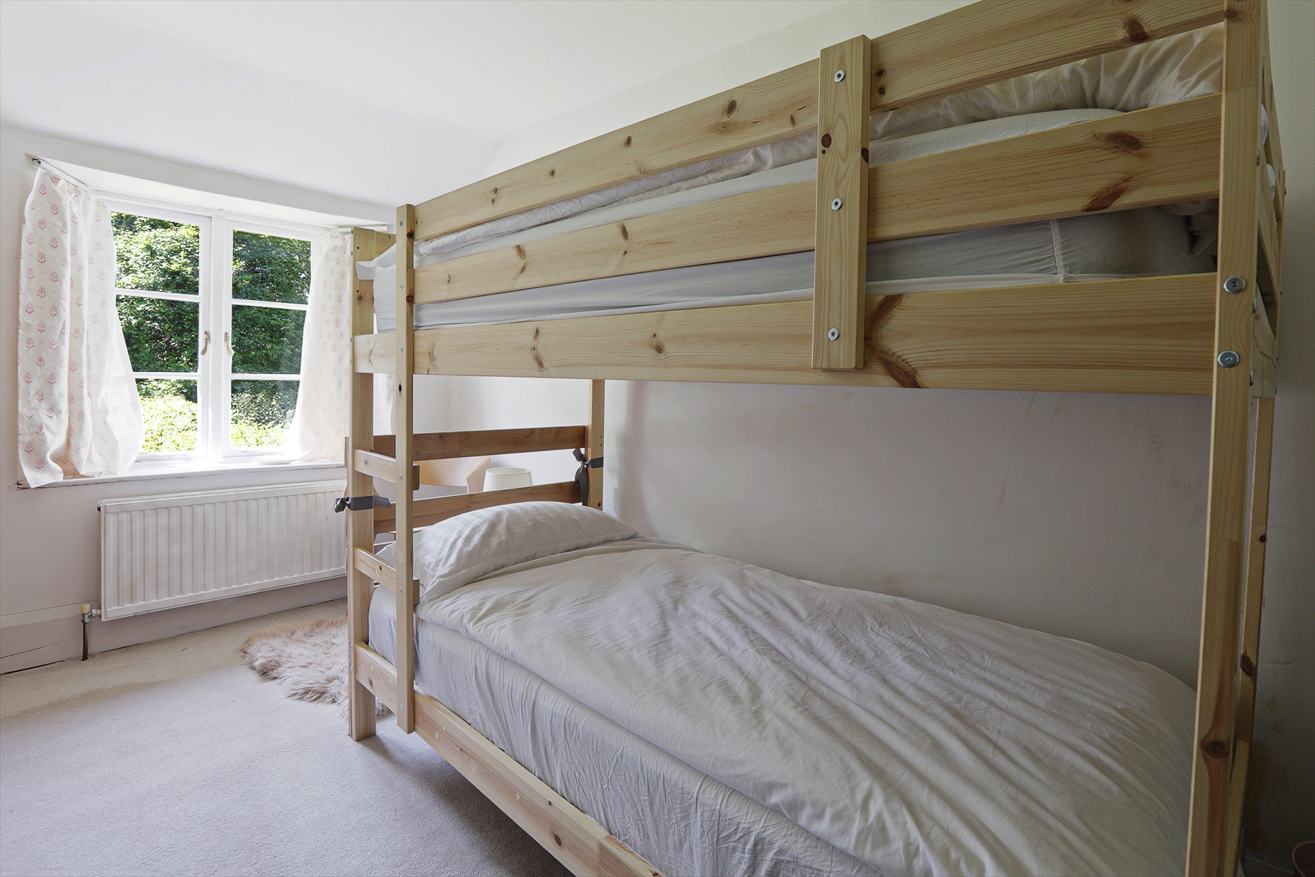 Bunk bedroom continued