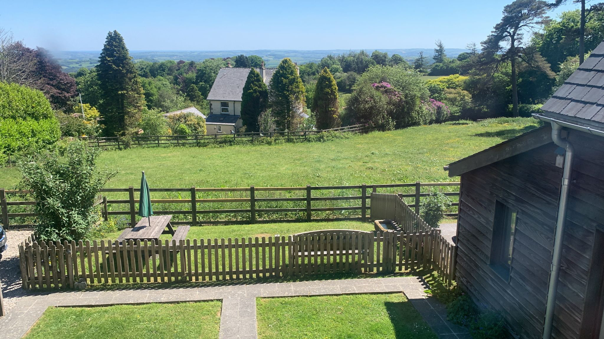 Shared enclosed lawned garden. Shared with The Wool Store next door.