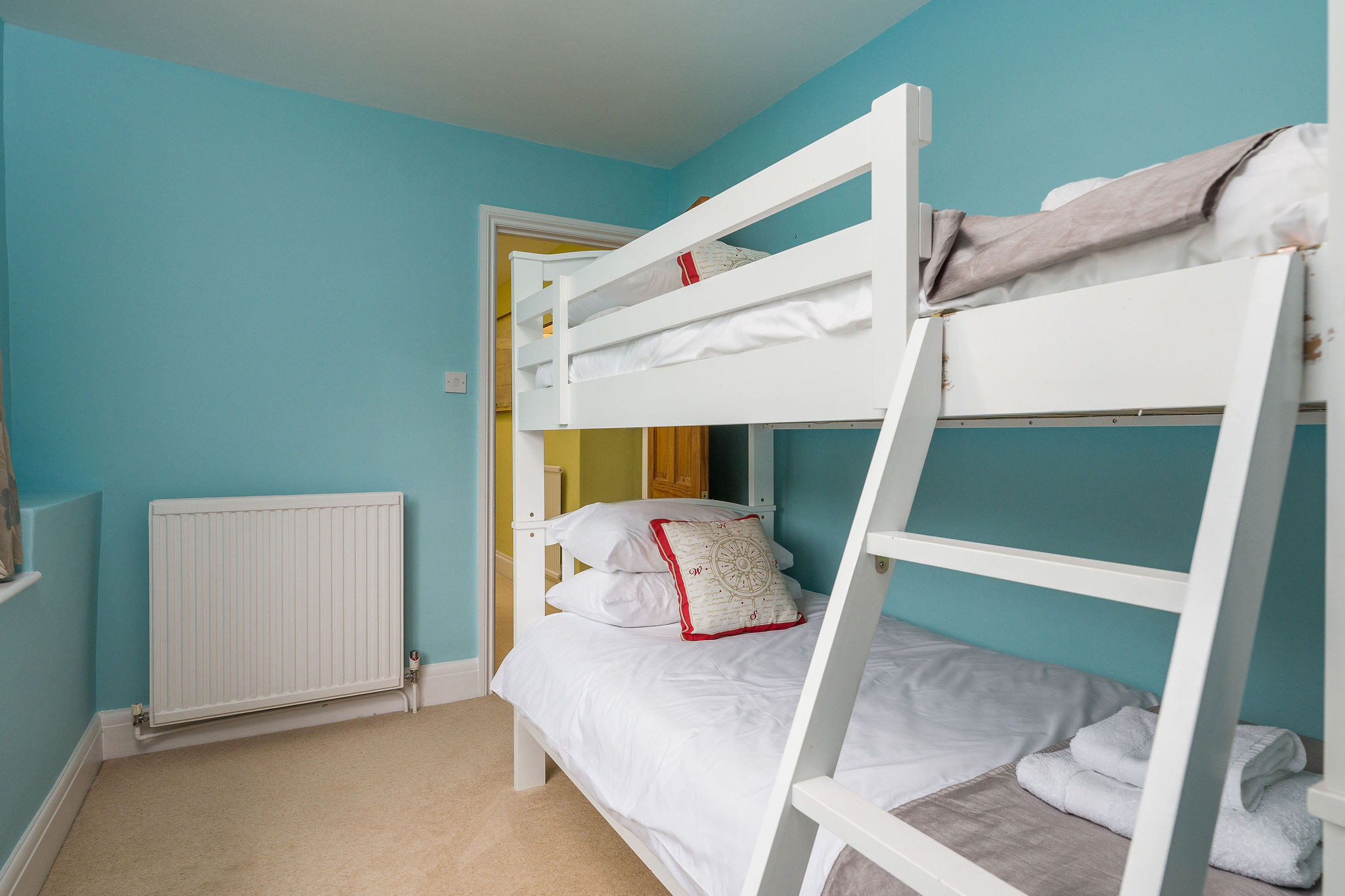 Bedroom 4 - bunk room