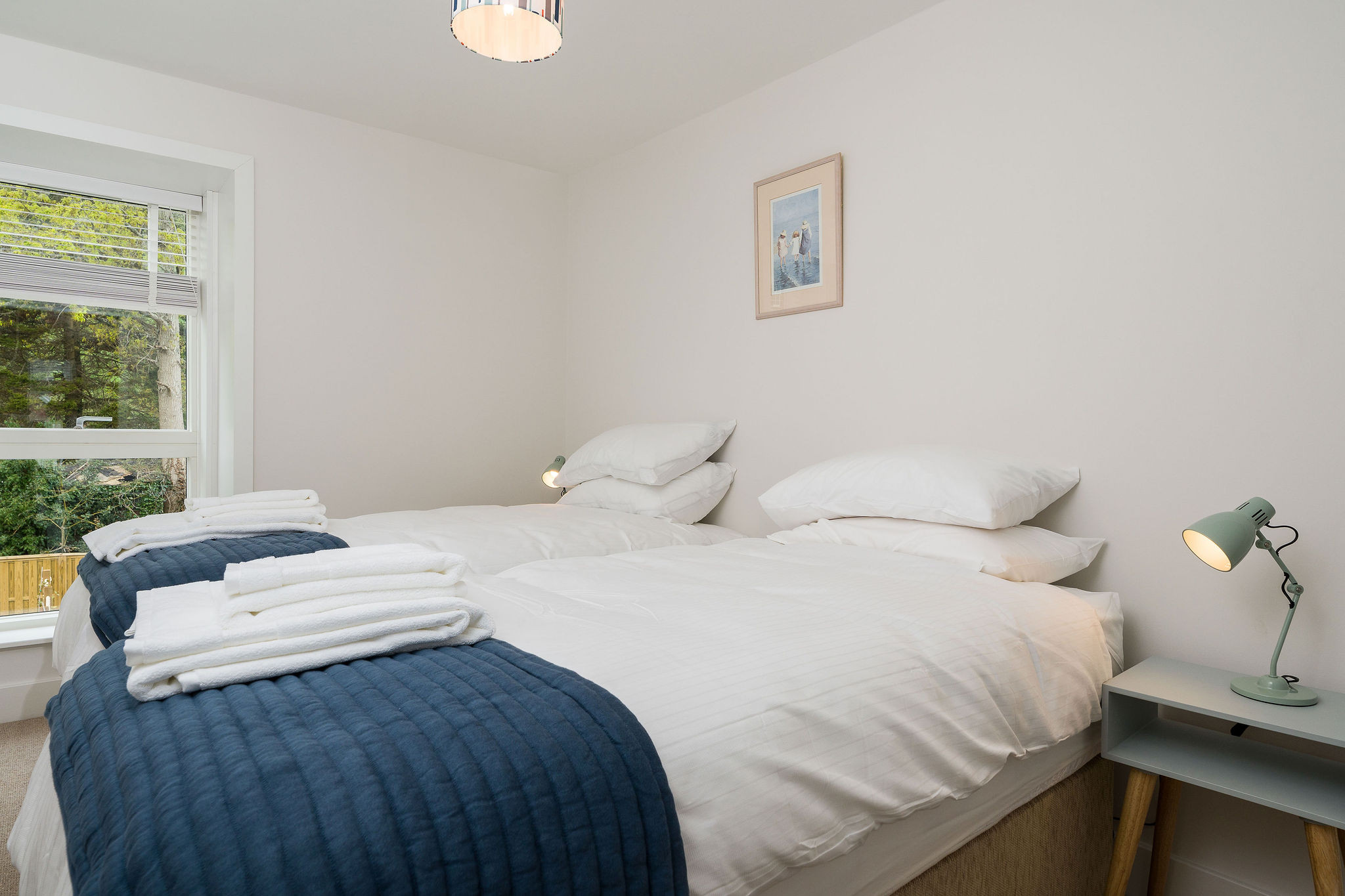 Bedroom 3 with twin beds