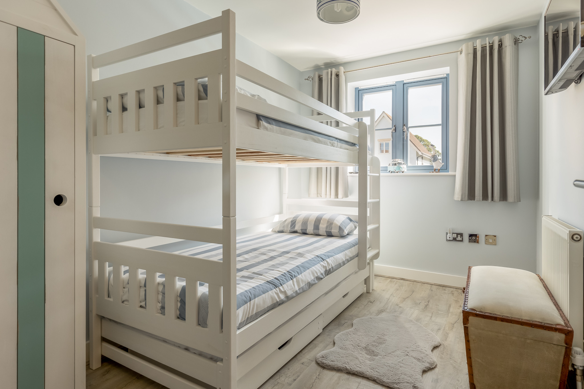 Property image 22 for THCB270