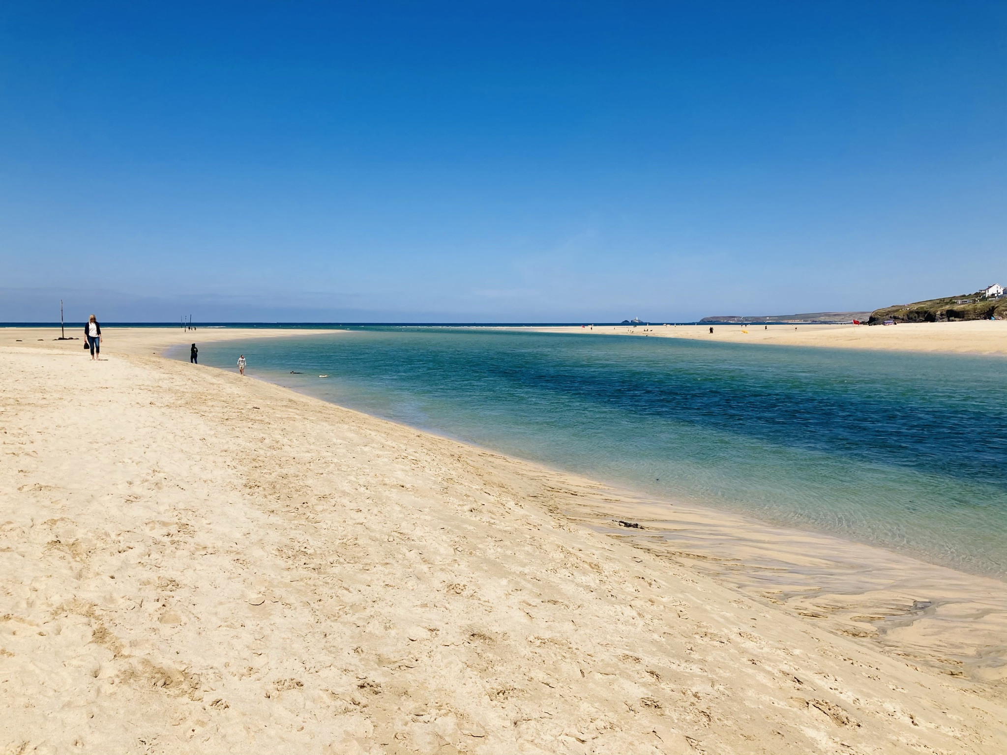 Porthkidney beach cont
