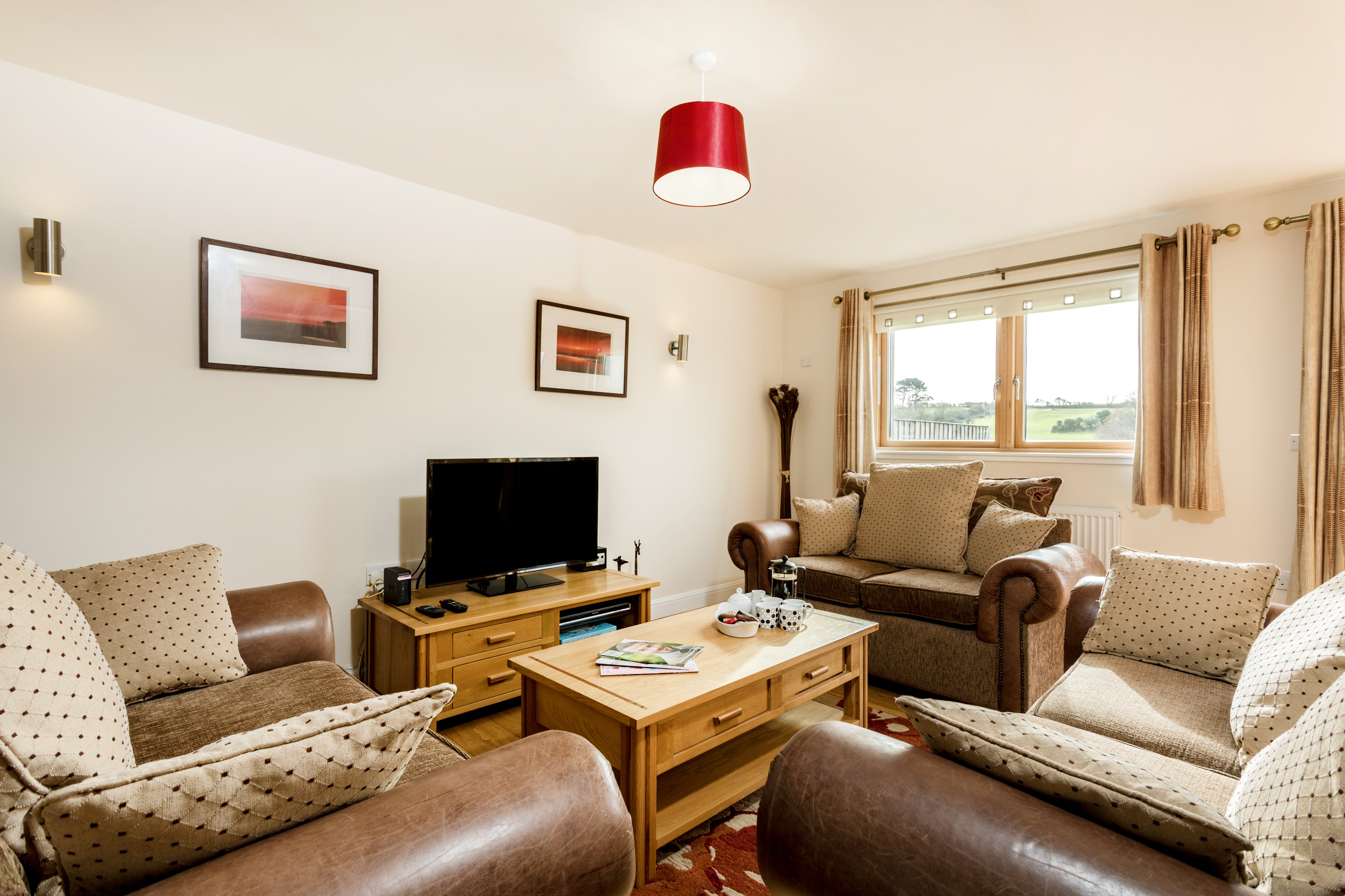 Birch Cottage Image 12