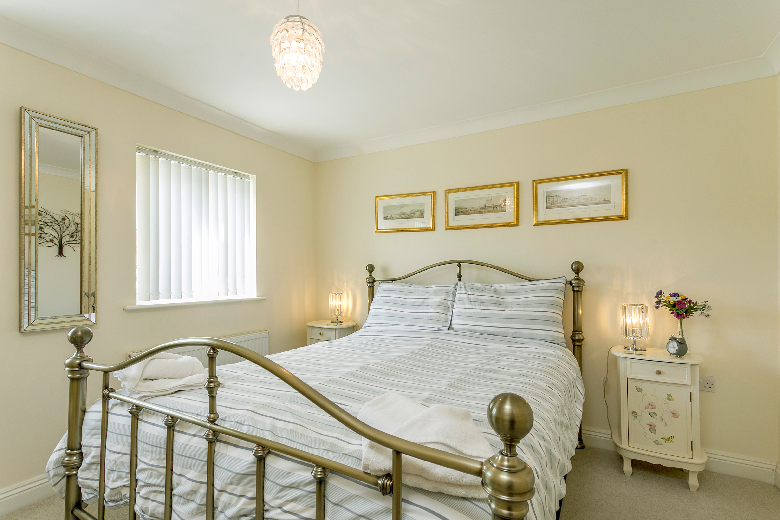 Bedroom 1 with Kingsize bed