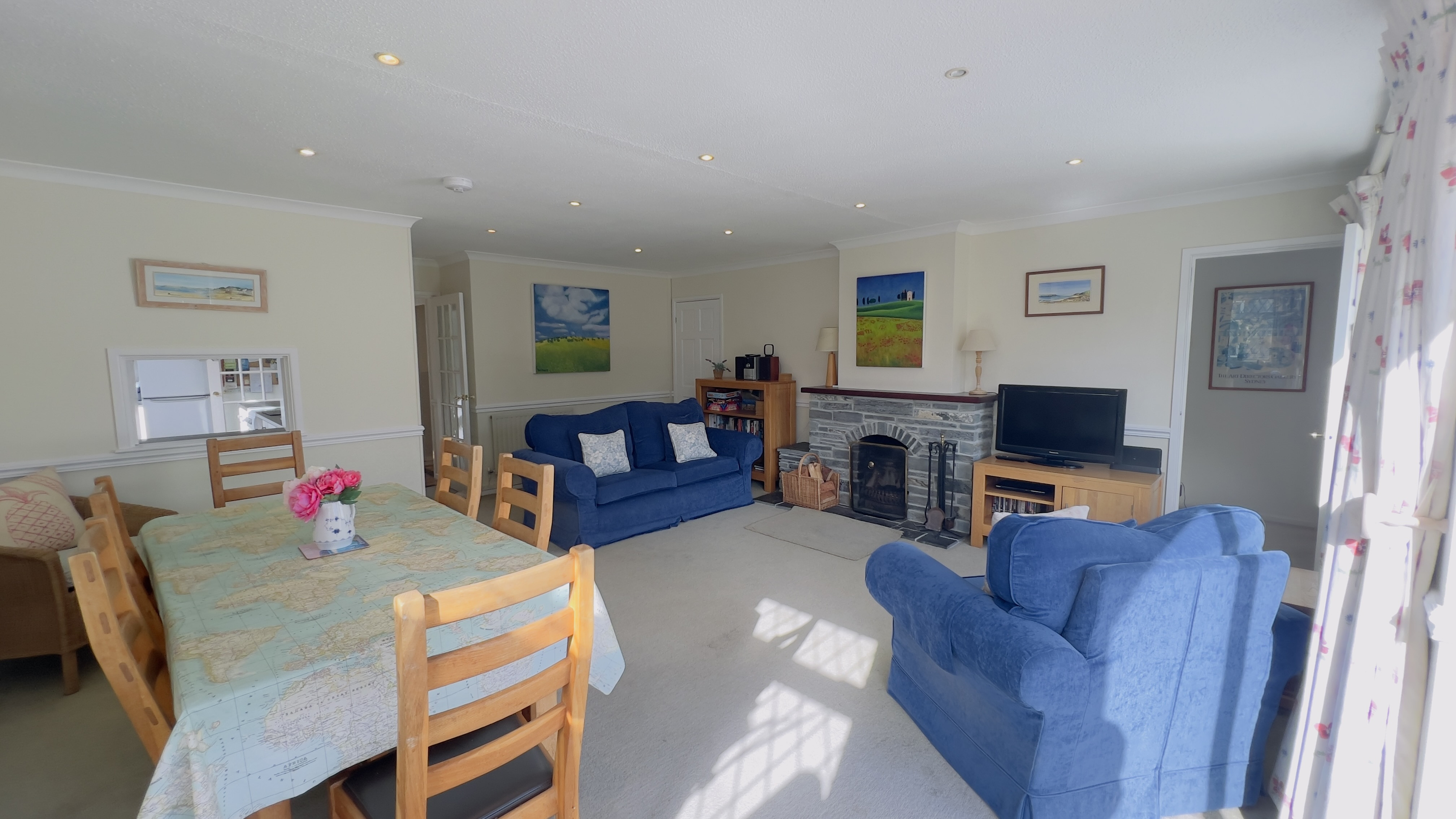 Property image 3 for THC871