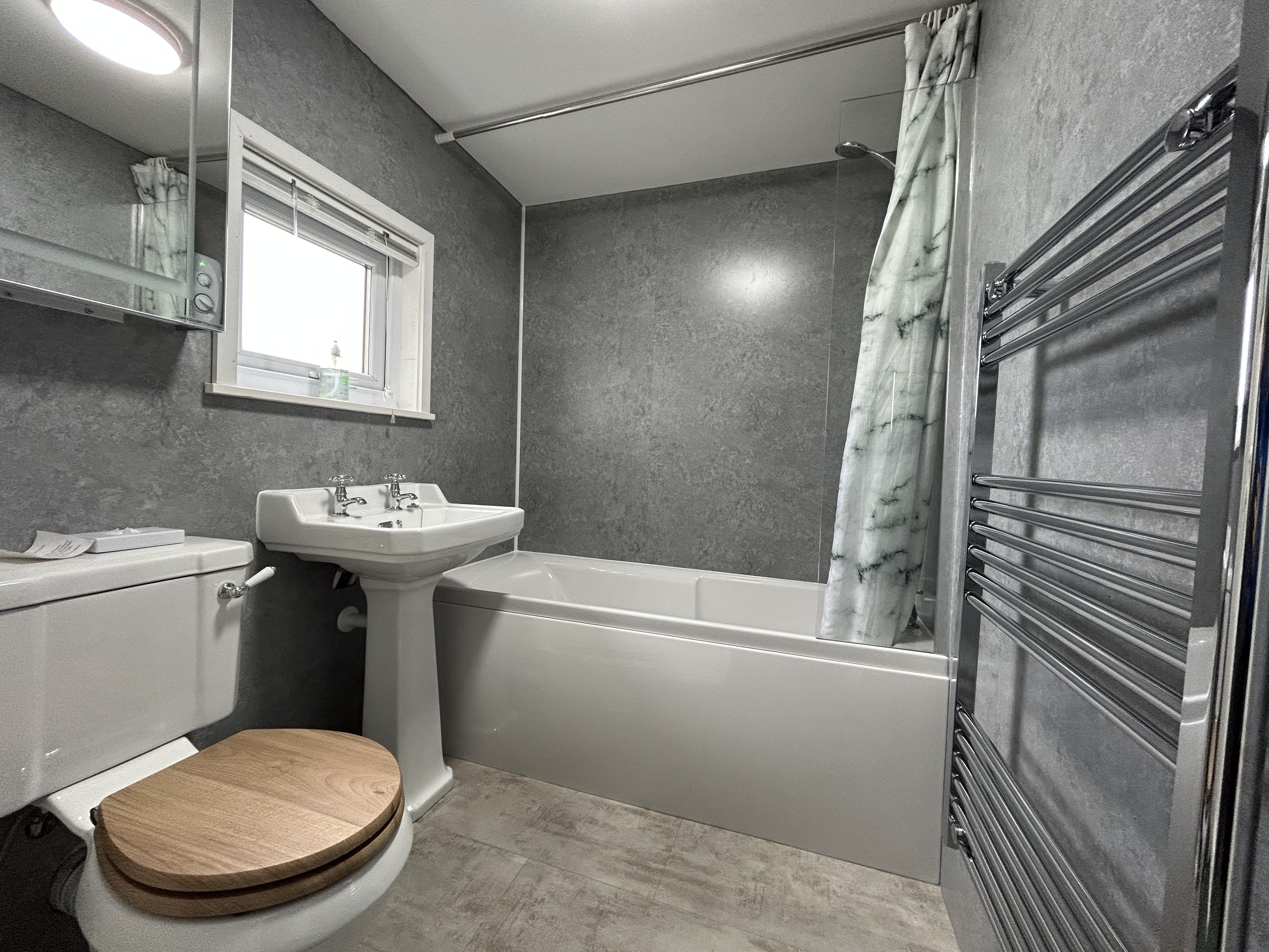 Property image 11 for THC021