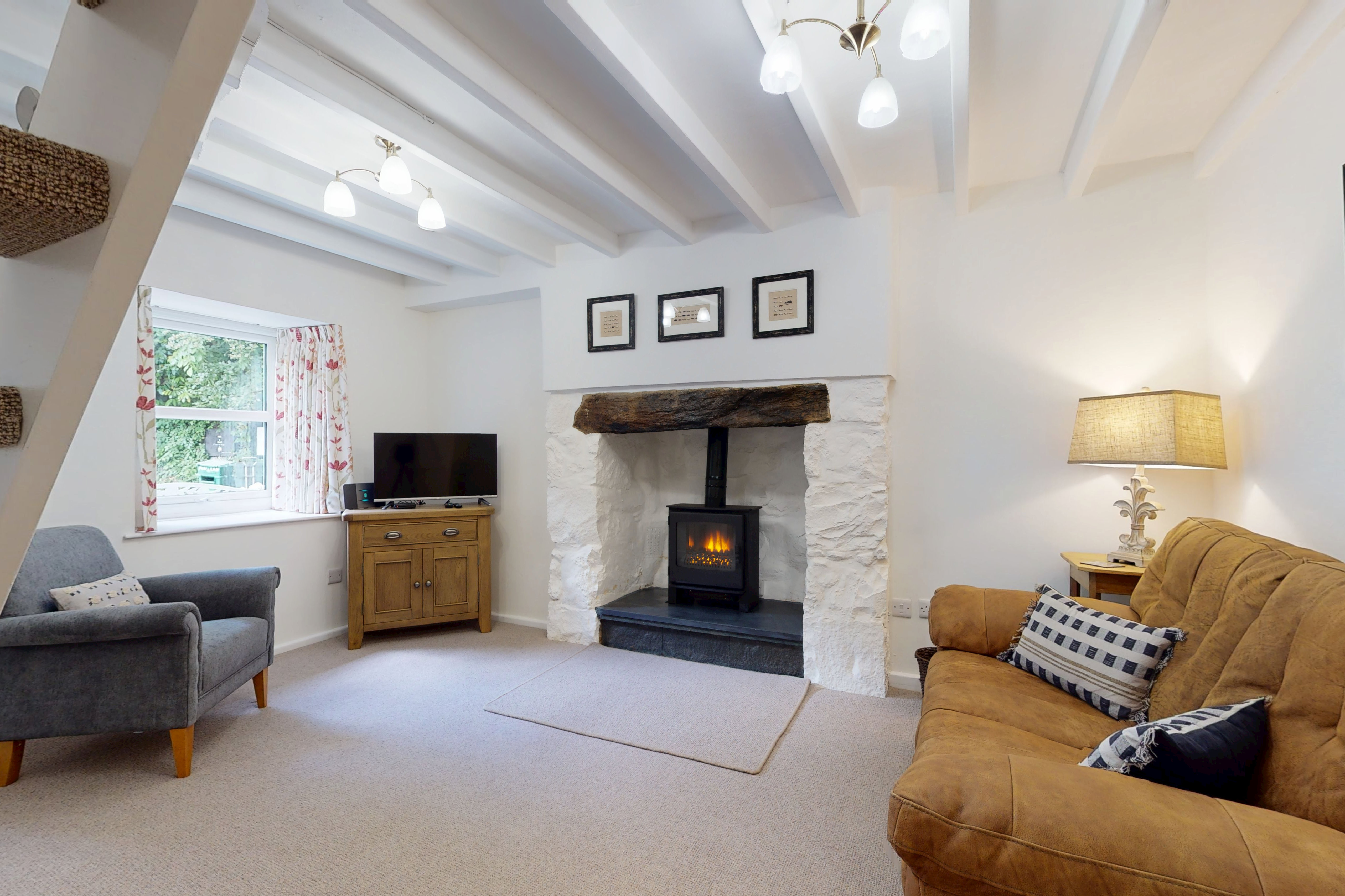 Swan Cottage 2
