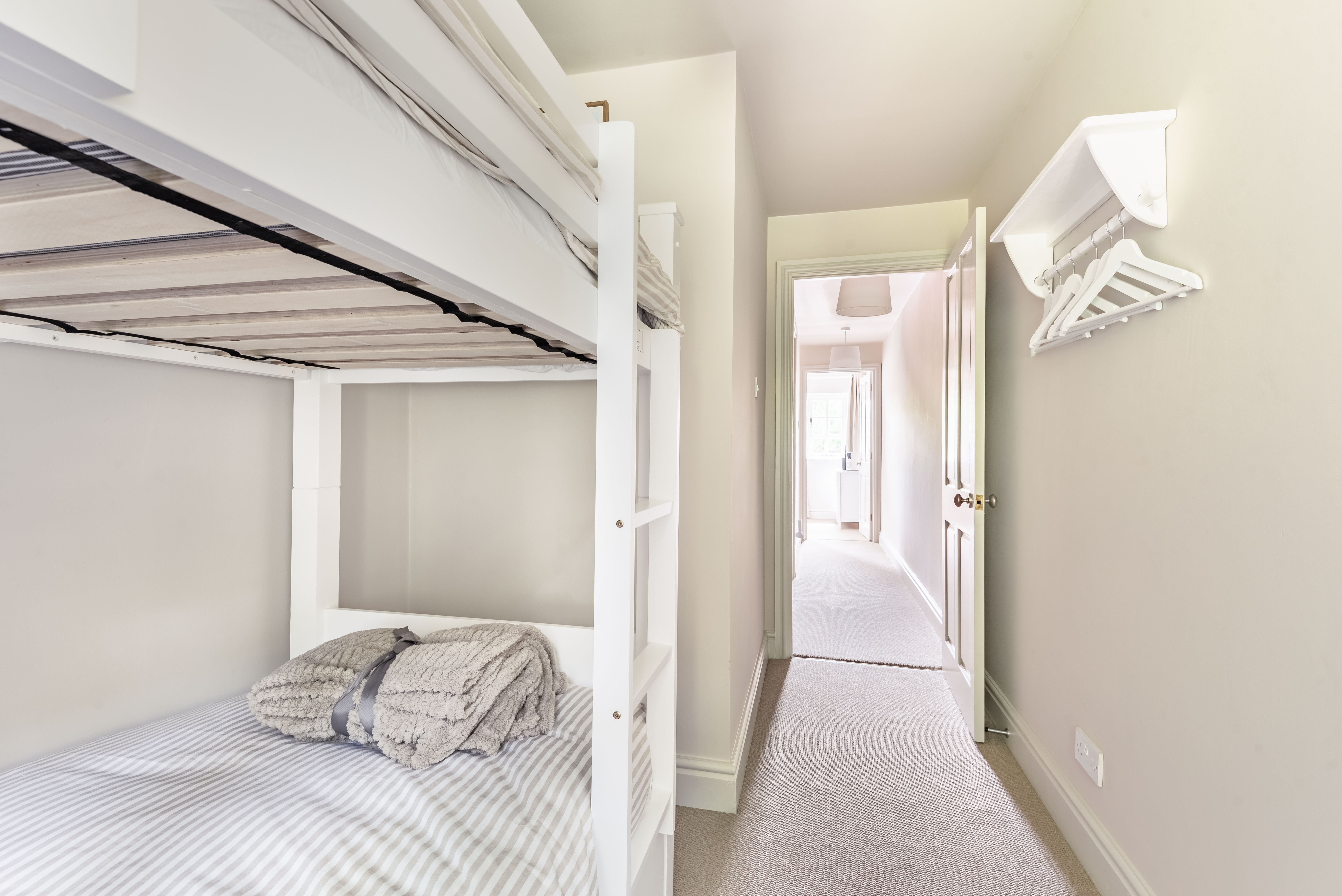 Property image 30 for THCROCKYS