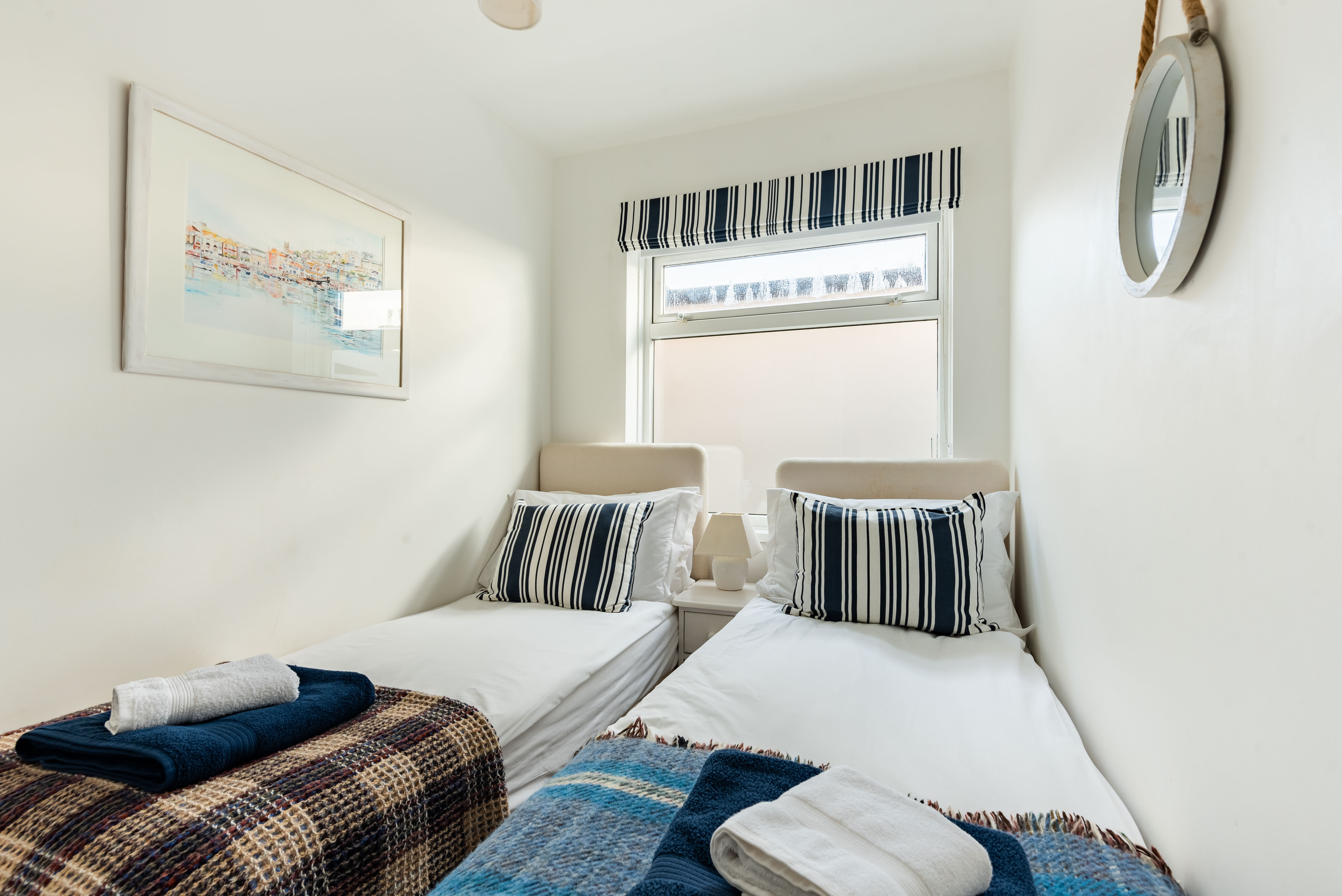 Second twin bedroom 