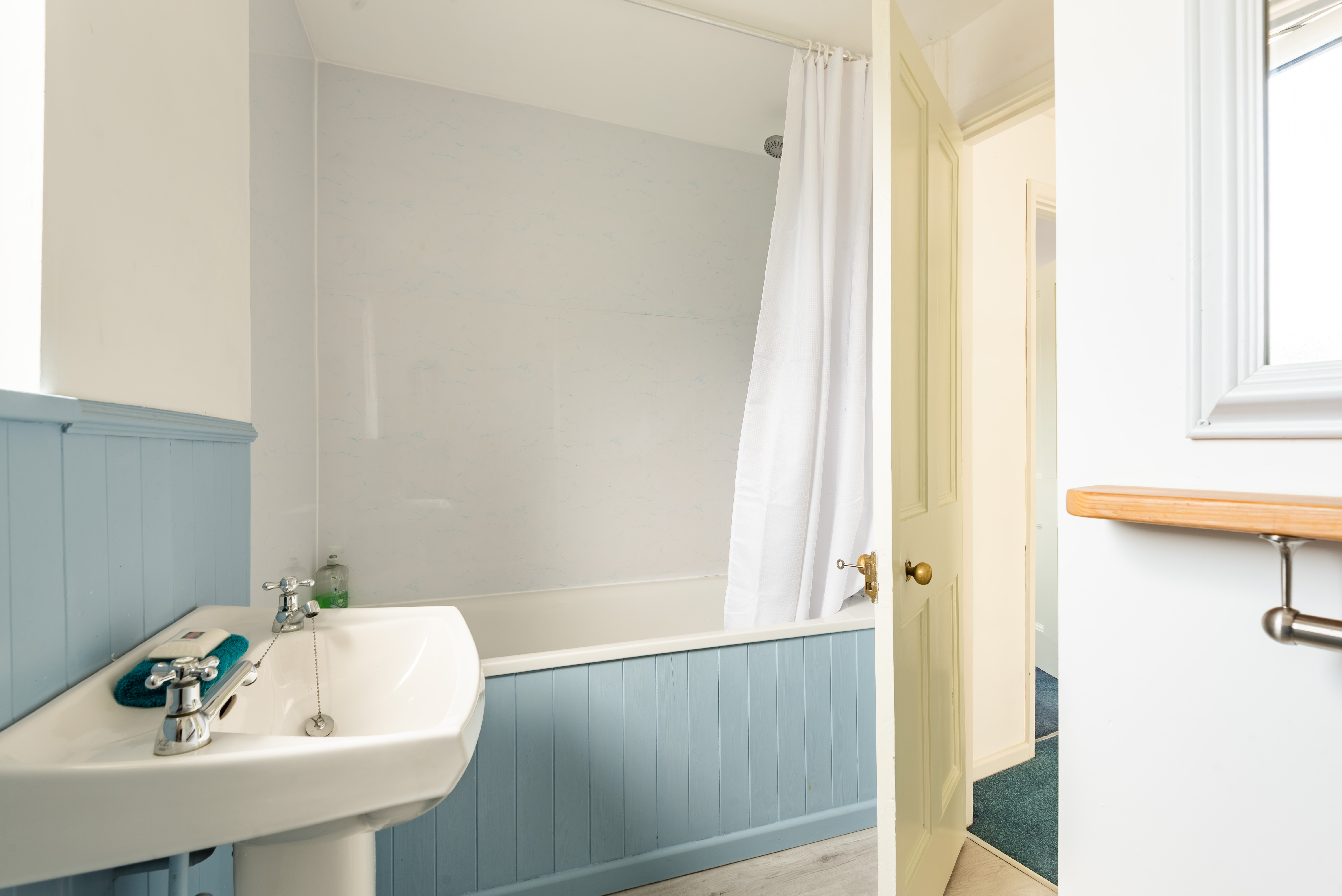 Second floor family bathroom