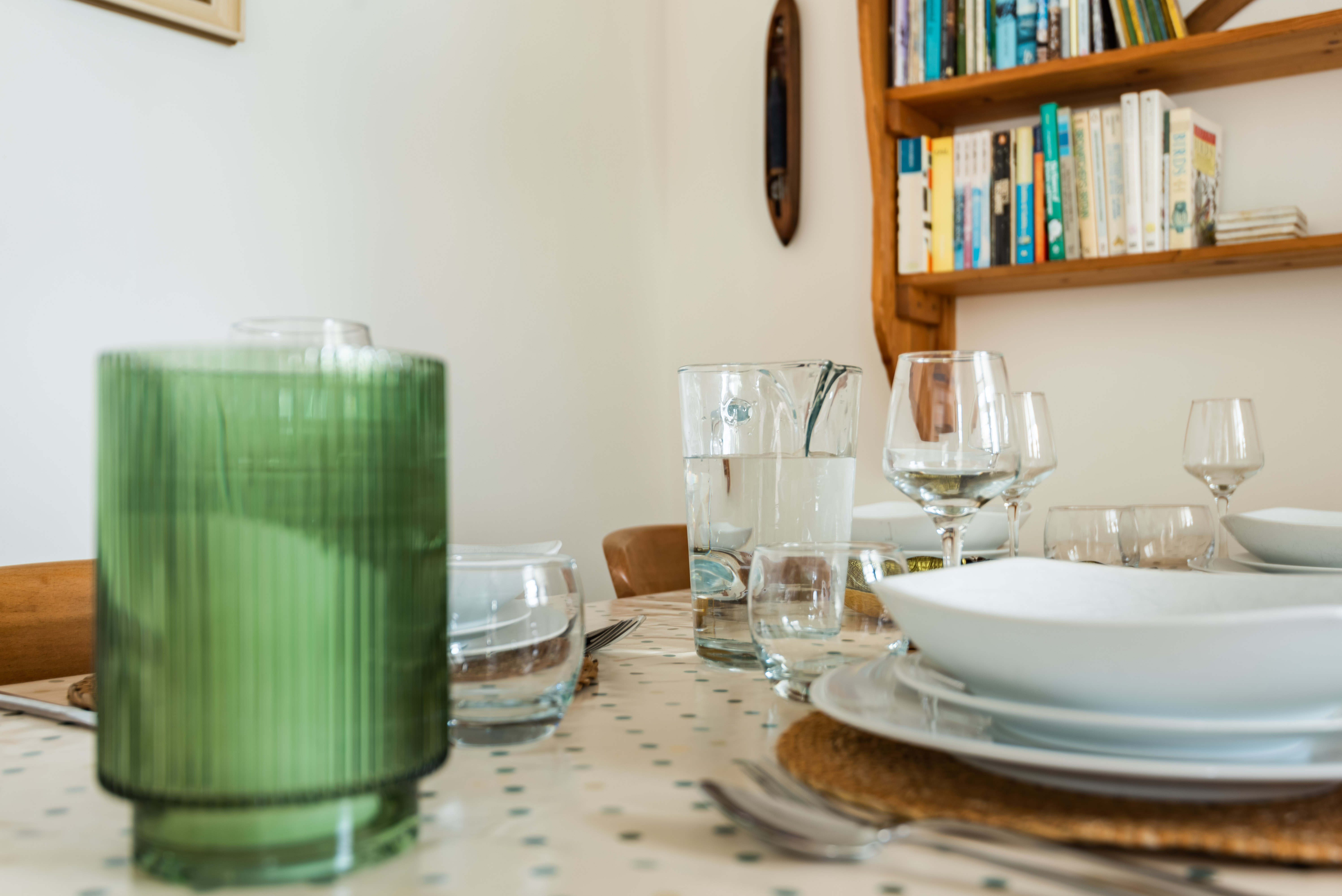 Cosy dining space in this lovely cottage