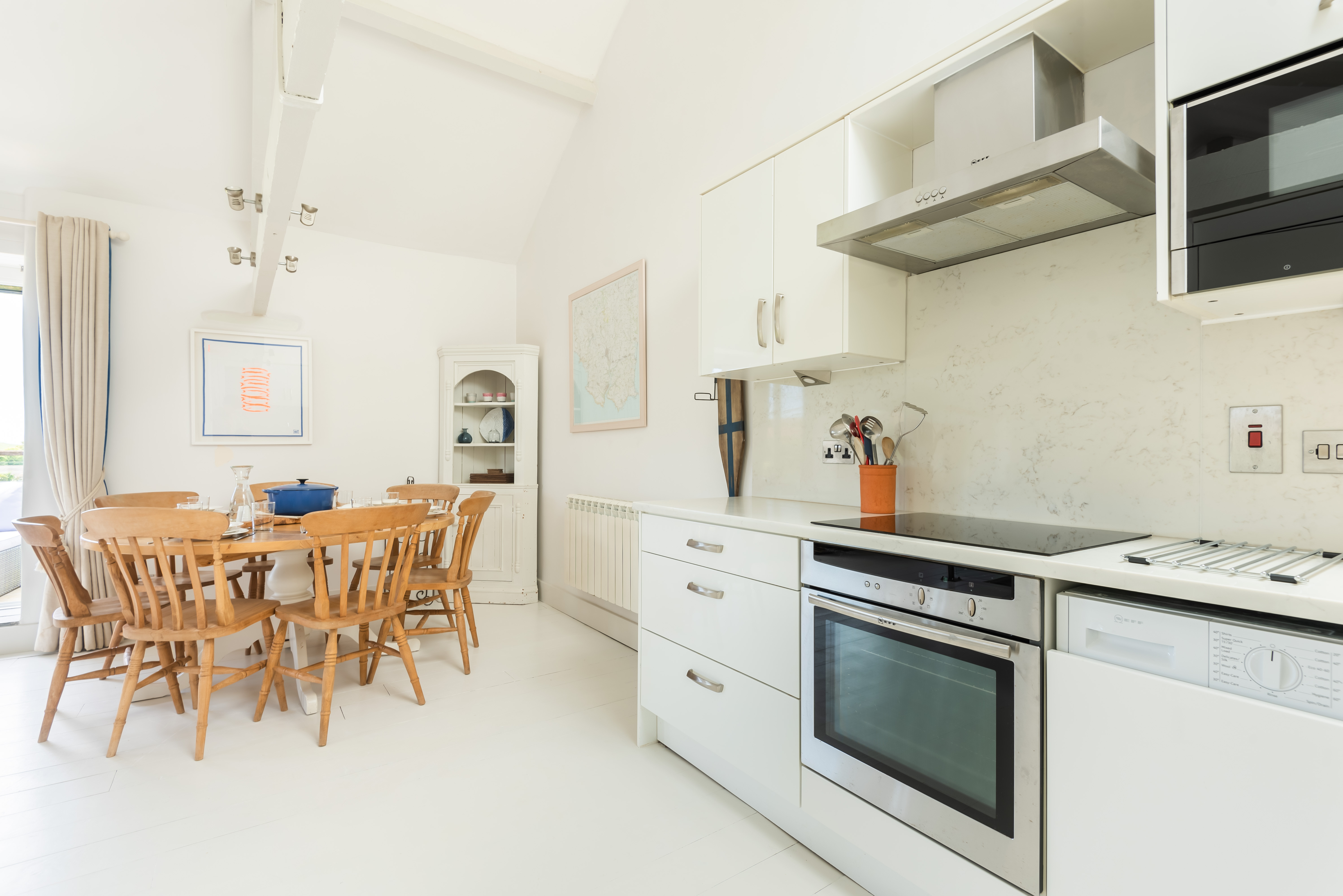 The kitchen and dining area