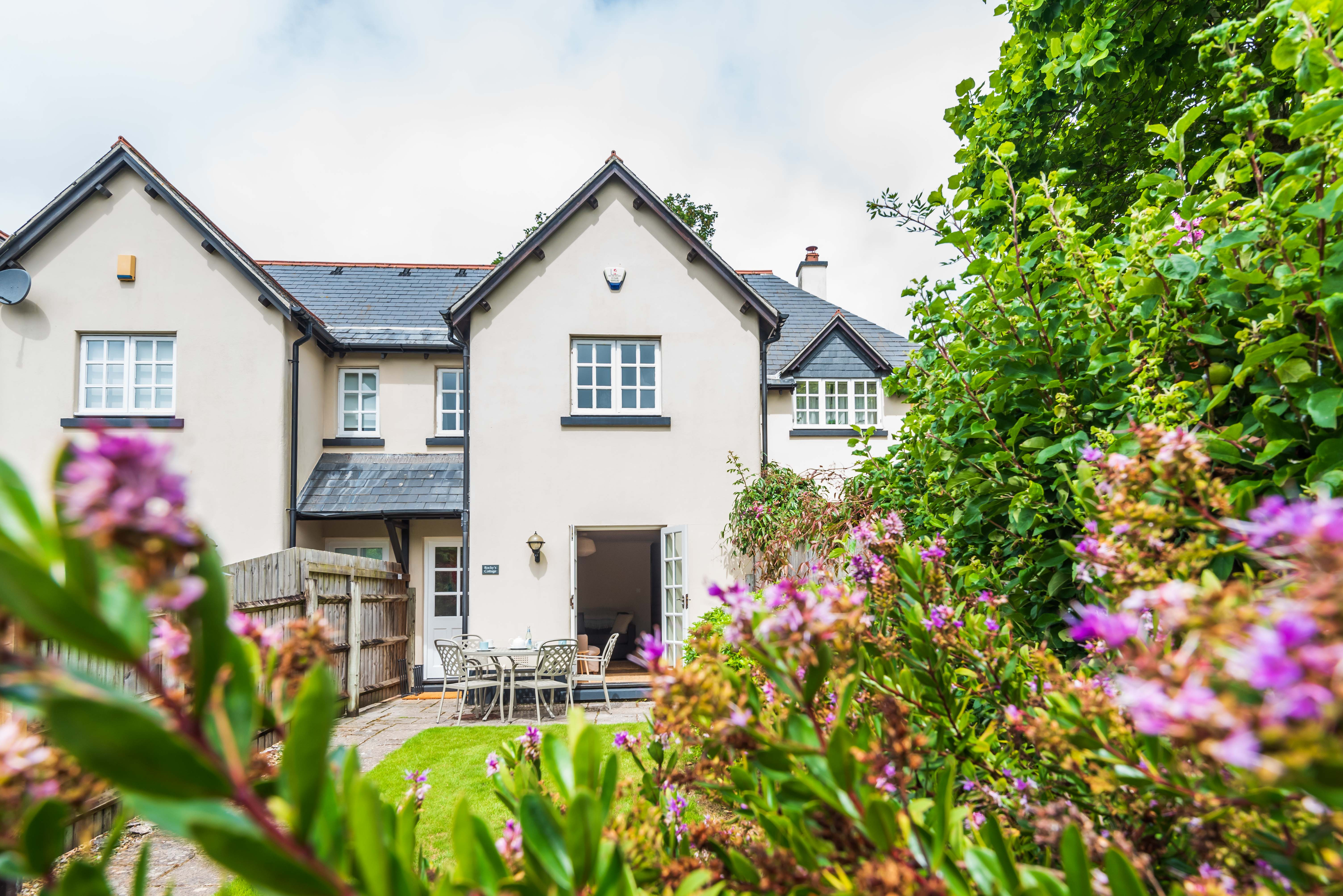 Property image 1 for THCROCKYS