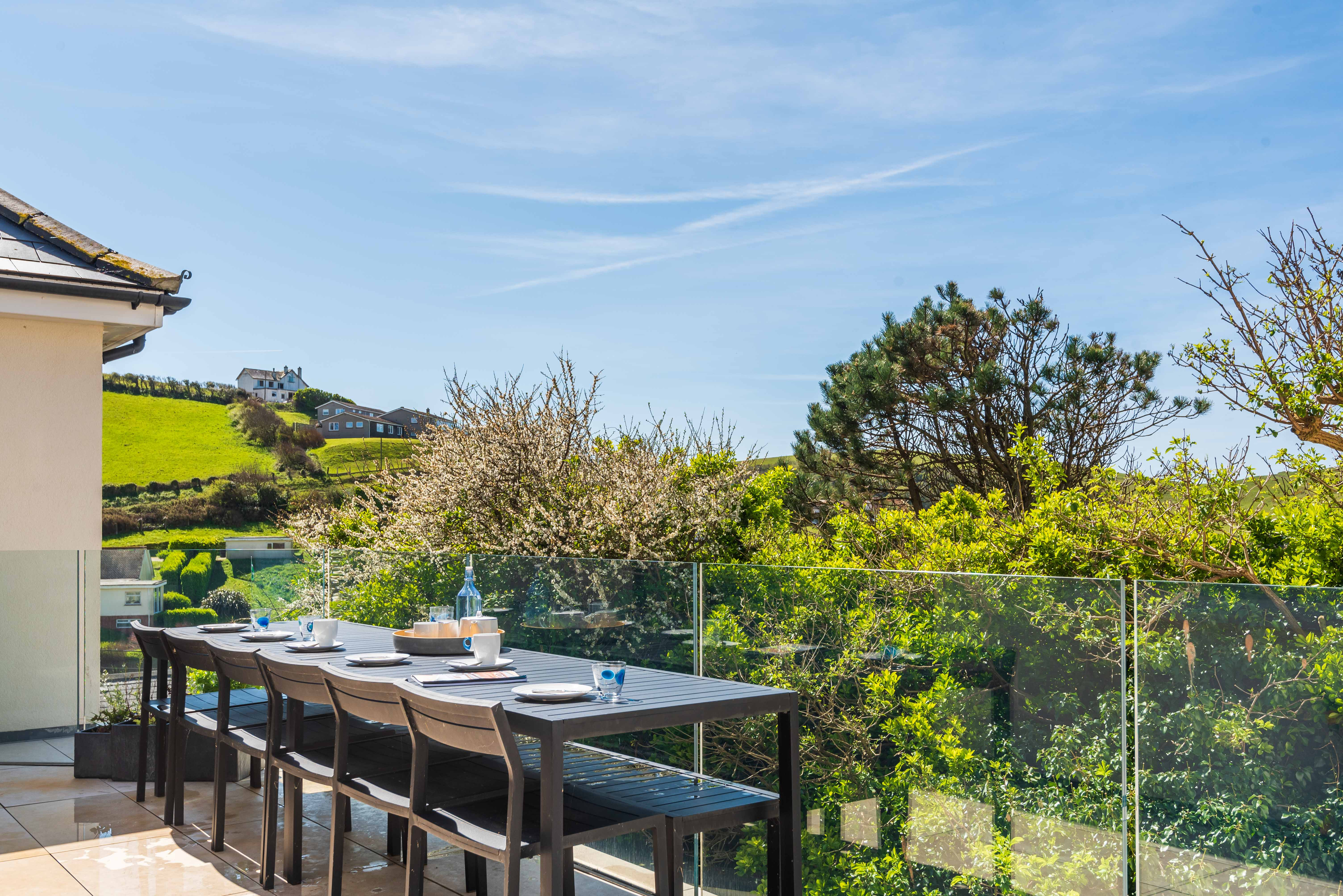 The kitchen terrace