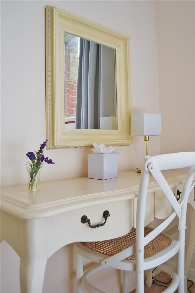 First floor double bedroom's dressing area