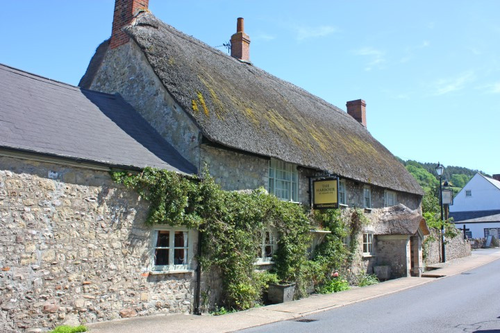 The harbour Inn is nearby