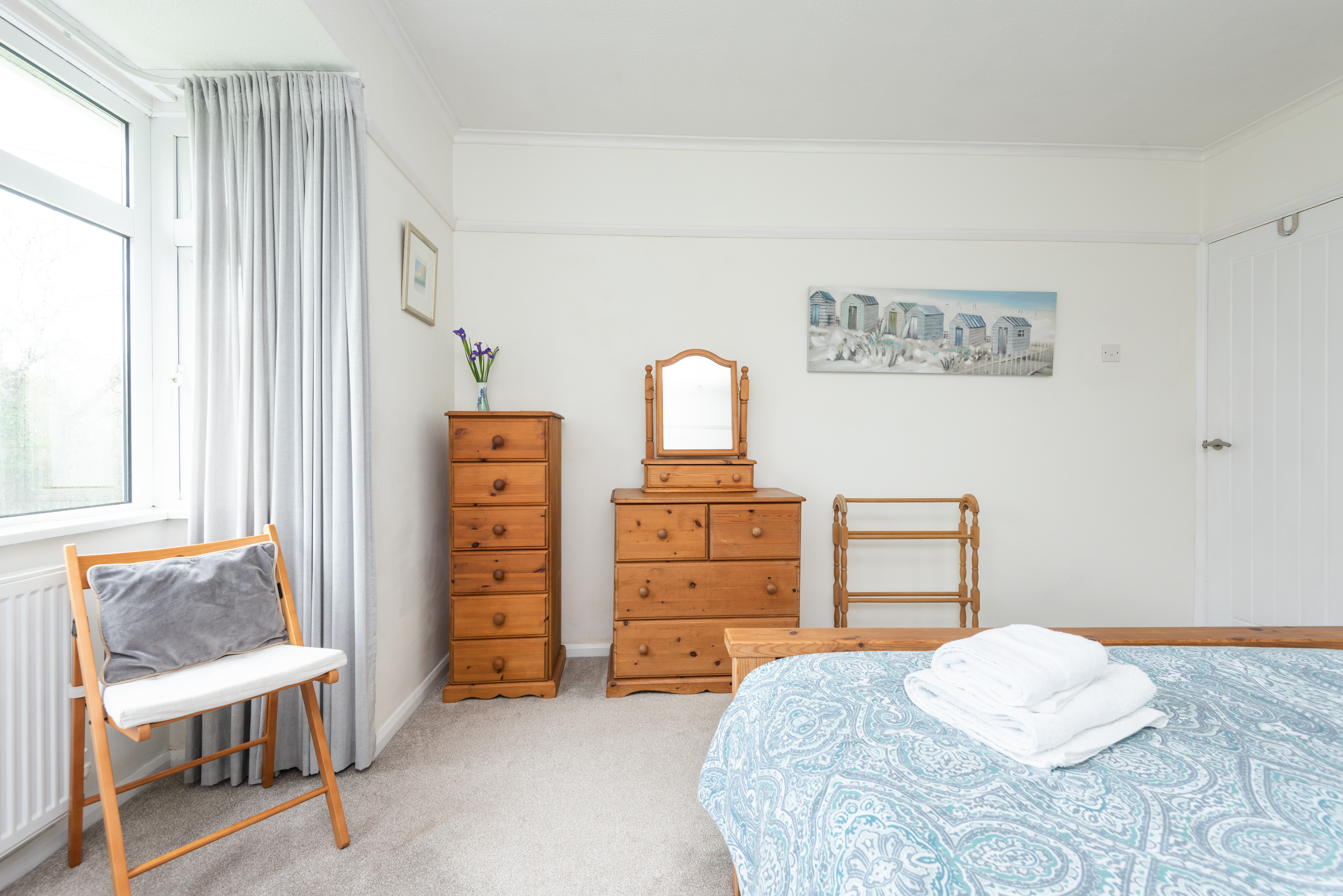 Spacious double bedroom