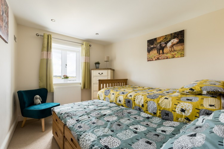 Property image 26 for THCA593